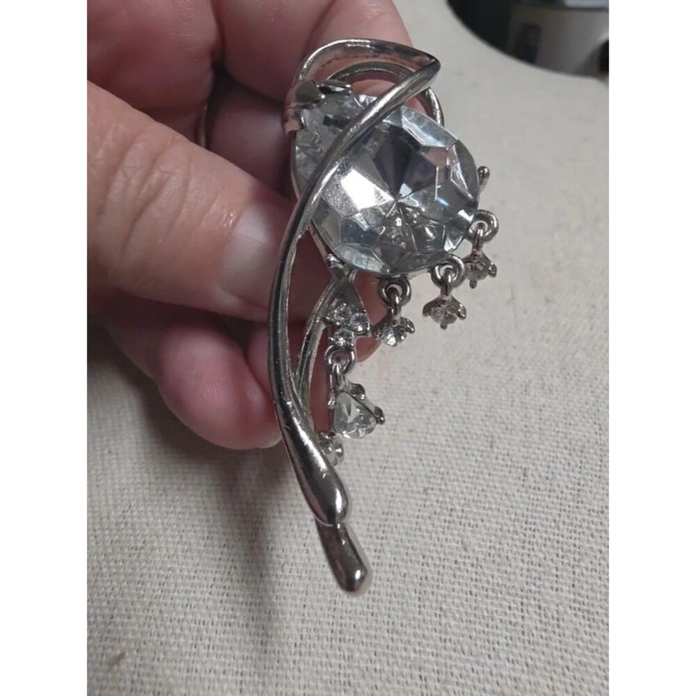 Floral Rhinestone teardrop Abstract brooch - Picture 5 of 6
